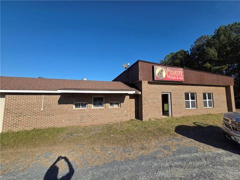 3833 Highway 220 Candor NC 27229