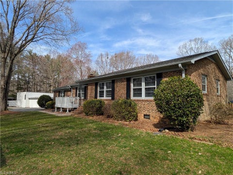 Homes For Sale - 8304 Mccrory Road<br/> Stokesdale, NC 27357