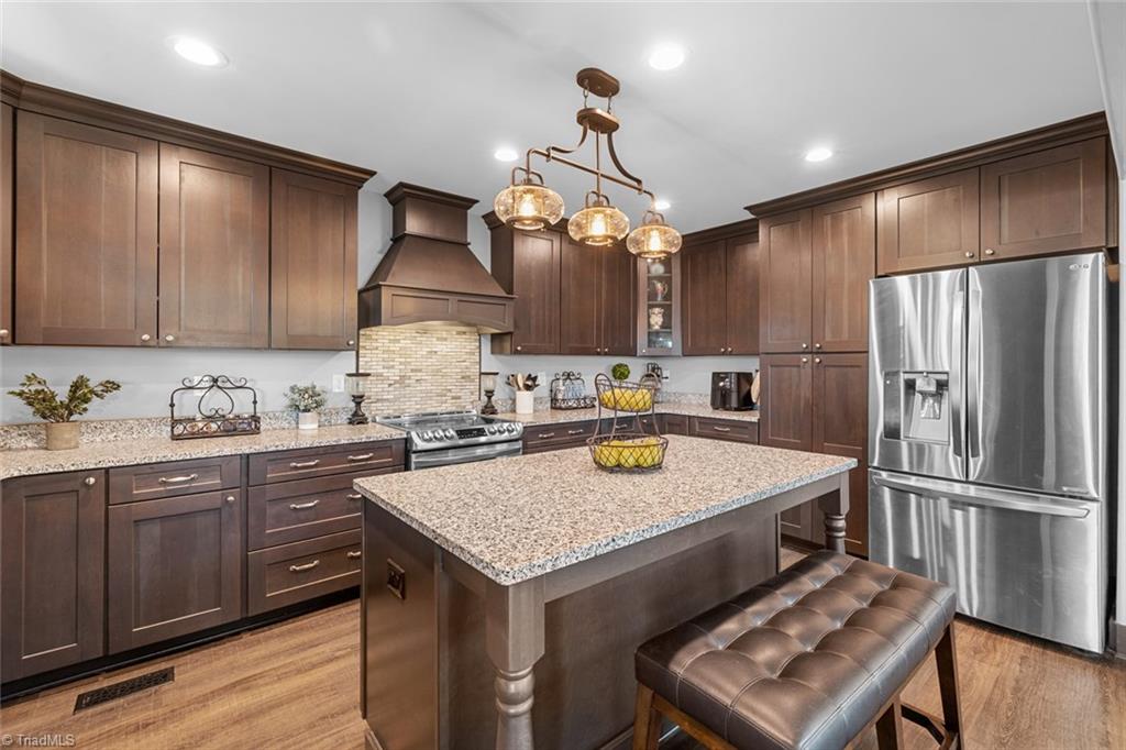 466 Shoreline Road, New London, North Carolina image 17