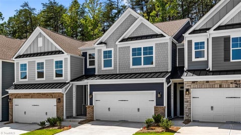 Townhouse For Sale - 5205 Maple Blossom Trail<br/> Greensboro, NC 27455