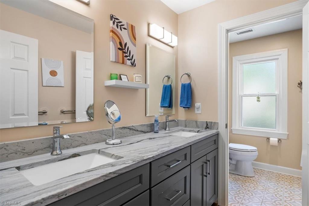 4802 Worchester Place, Jamestown, North Carolina image 30