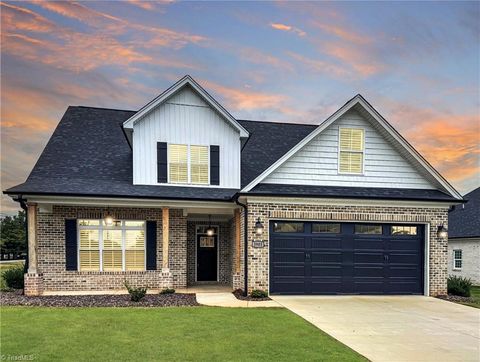 3905 Wynne Brook Court High Point NC 27265