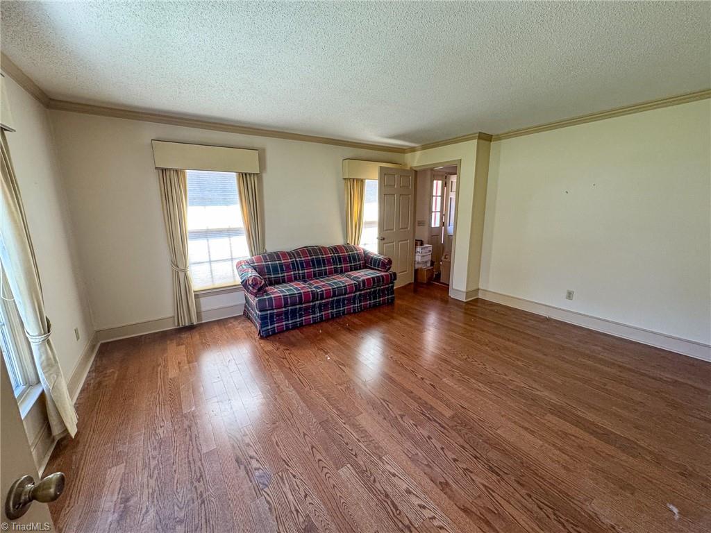 214 Ridgewood Drive, Mount Airy, North Carolina image 9