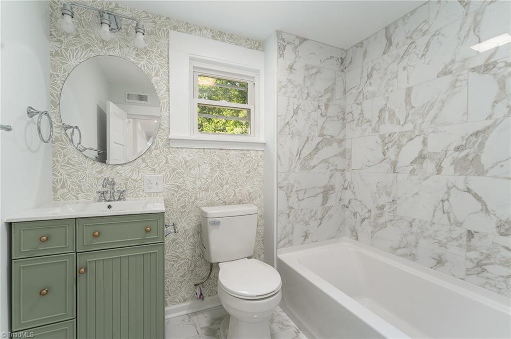 304 Louise Avenue, High Point, North Carolina image 20