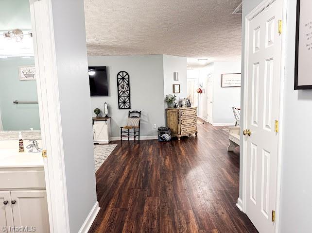 525 Bennett Street, Mount Airy, North Carolina image 15