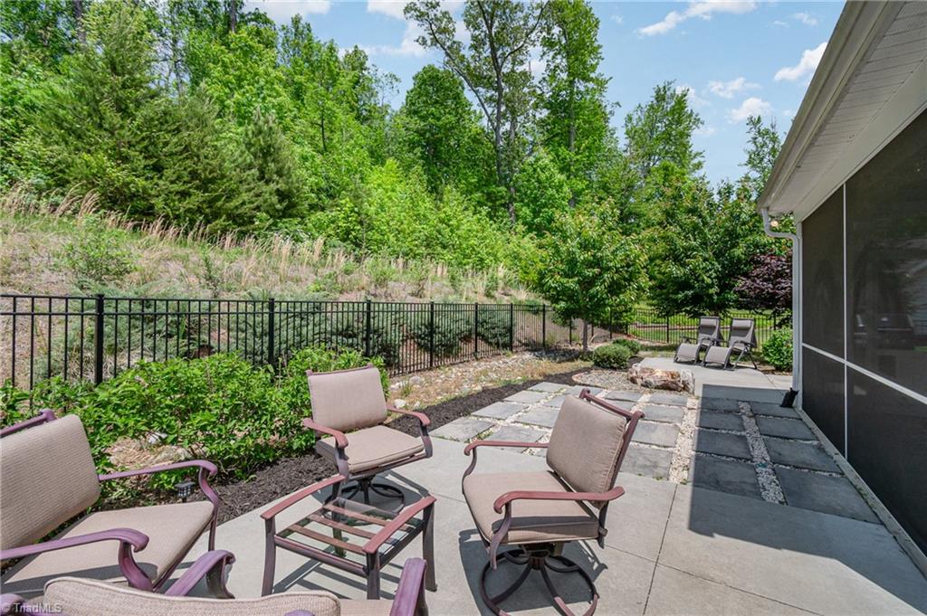 Greensboro, North Carolina 27455, United States, 4 Bedrooms Bedrooms, ,3 BathroomsBathrooms,Residential,Active,199869