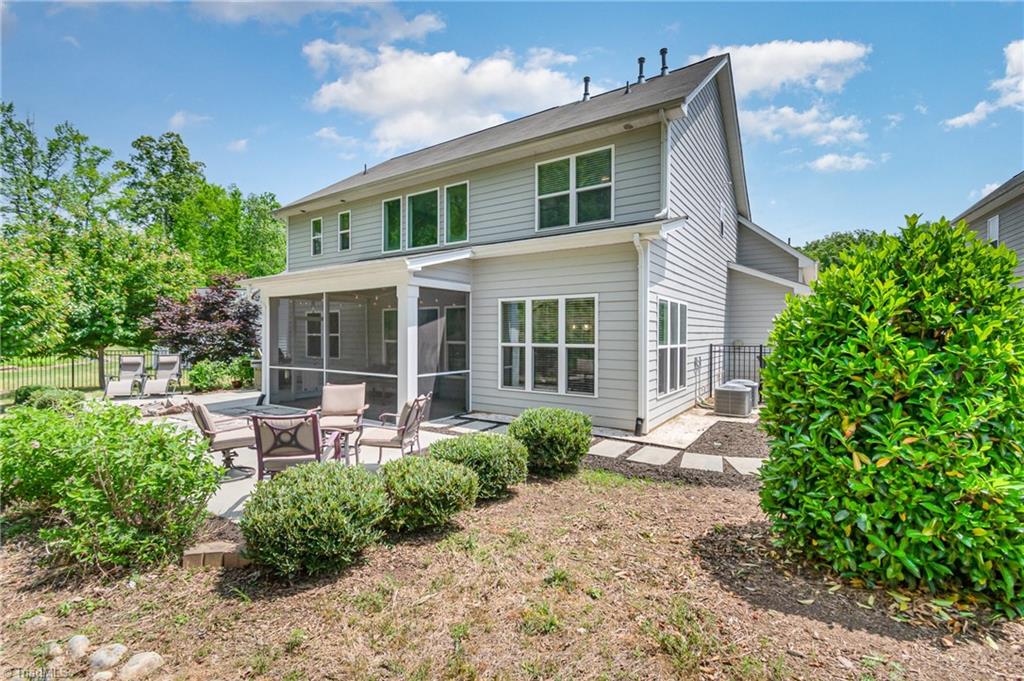 Greensboro, North Carolina 27455, United States, 4 Bedrooms Bedrooms, ,3 BathroomsBathrooms,Residential,Active,199869