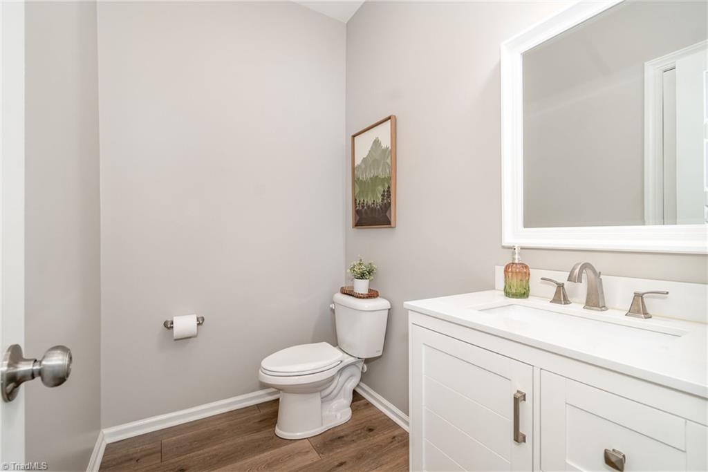 Greensboro, North Carolina 27455, United States, 4 Bedrooms Bedrooms, ,3 BathroomsBathrooms,Residential,Active,199869