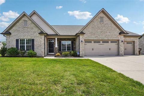 2834 Fallin Court High Point NC 27262