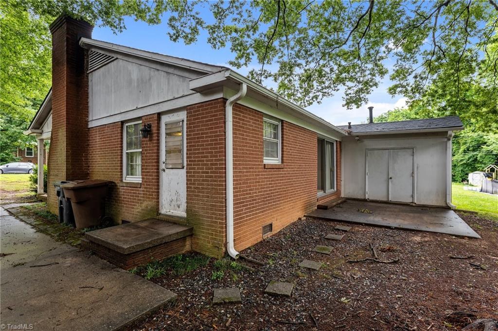 2303 Running Brook Drive, Greensboro, North Carolina image 4