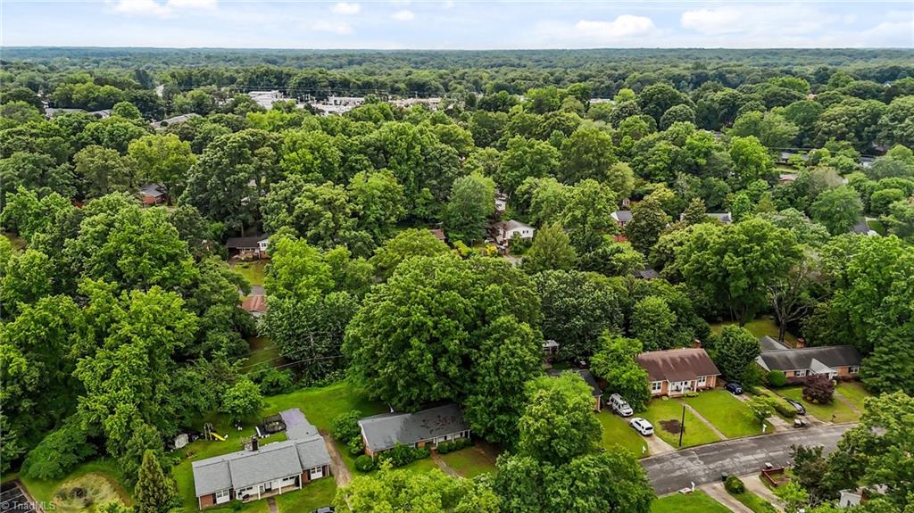 2303 Running Brook Drive, Greensboro, North Carolina image 31