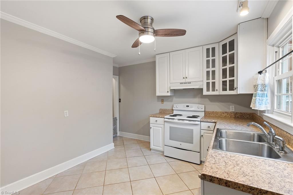 216 Forestdale Drive, Jamestown, North Carolina image 11