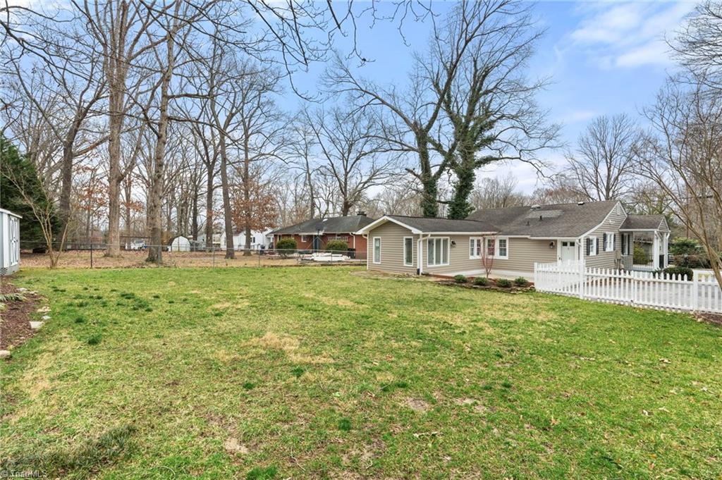 216 Forestdale Drive, Jamestown, North Carolina image 37