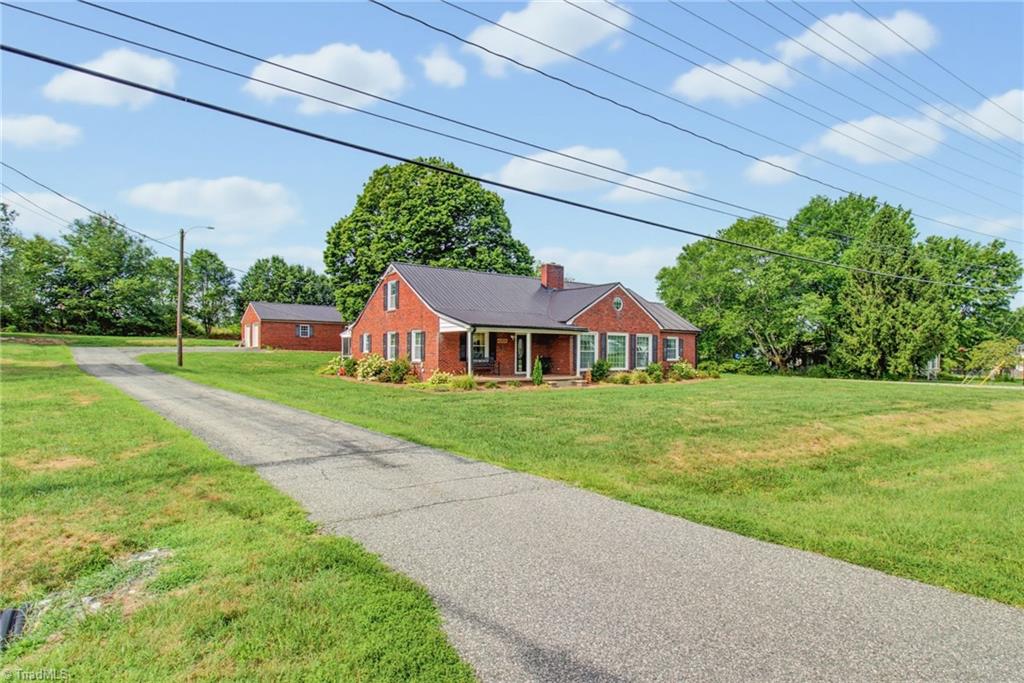 4264 High Point Road, Winston-salem, NC, 27107
