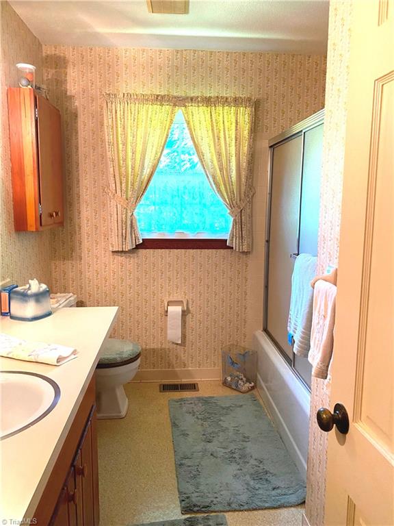 1229 Woodbrook Drive, Kernersville, North Carolina image 14