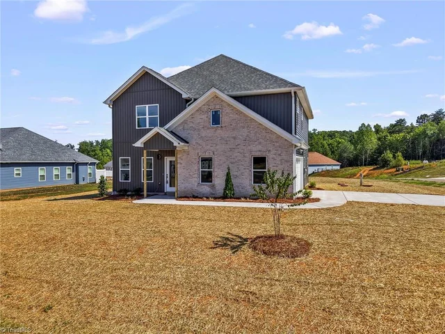 206 Timber Hill Court, photo 2 of 42