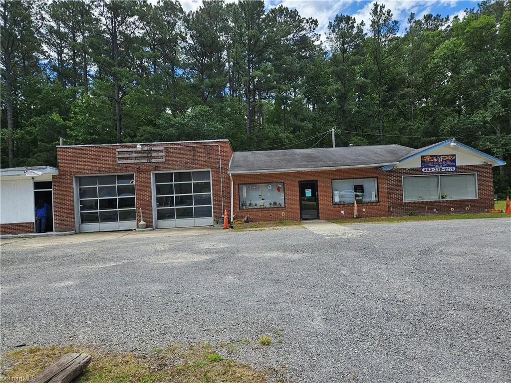 702 Us Highway 158, Gates, NC, 27937