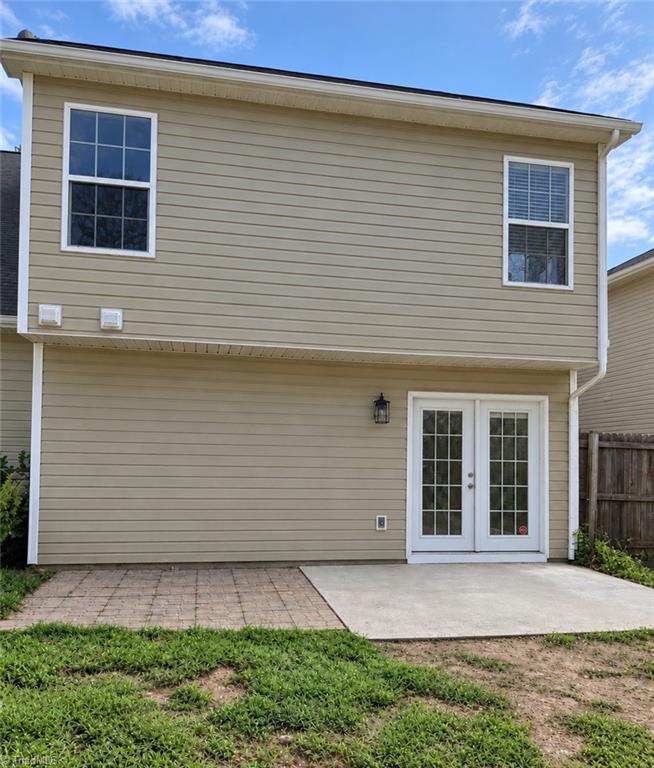Photo of 4712 Chestfield Lane, Greensboro, NC 27407 (MLS # 1237602)