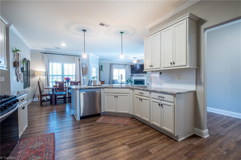 655 Dorchester Street, Clemmons, North Carolina image 9