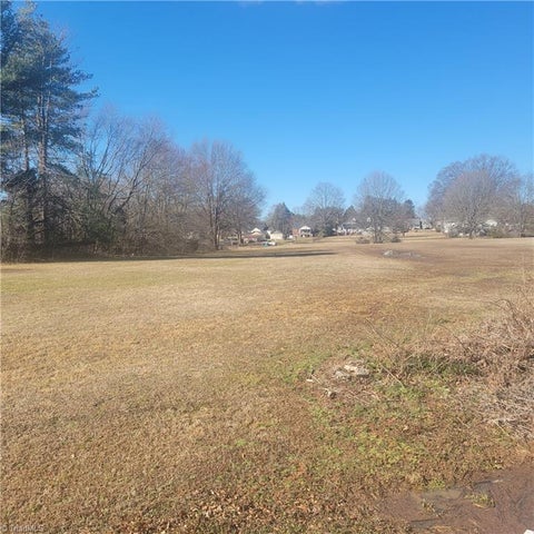 Vacant Land For Sale - Motsinger Drive<br/> Winston-Salem, NC 27107