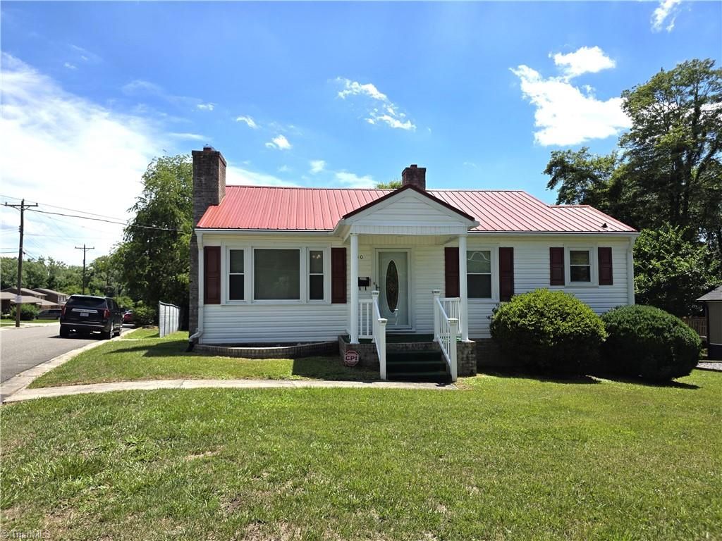 Photo of 350 Linville Road, Mount Airy, NC 27030 (MLS # 1225397)