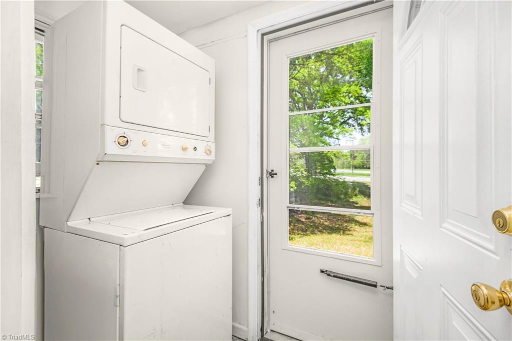 212 Ray Street, Greensboro, North Carolina image 9