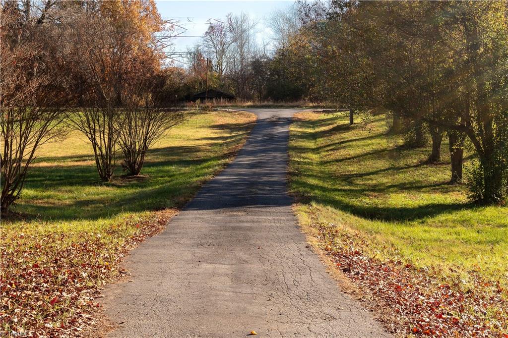 428 Sandy Cross Road, Reidsville, North Carolina image 4