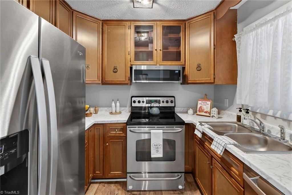 Photo of 311 Salisbury Street #5, Kernersville, NC 27284 (MLS # 1211056)