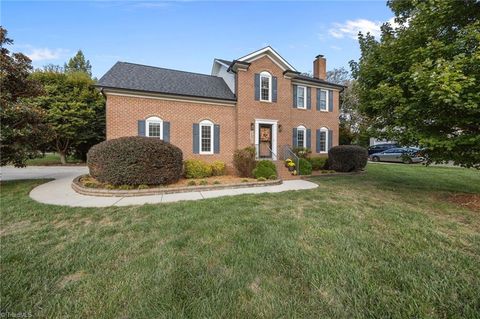 Photo of 2801 Norwell Court, Oak Ridge, NC 27310 (MLS # 1198706)