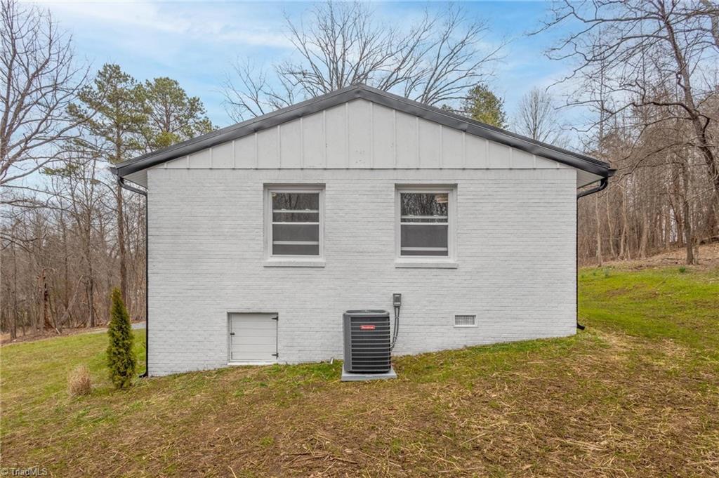 837 Chief Thomas Road, Harmony, North Carolina image 25