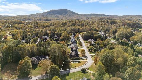 924 Barrington Drive Lenoir NC 28645