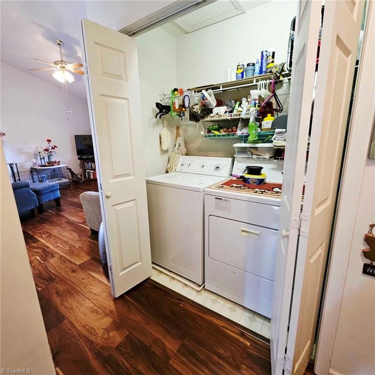 255 Cloverfield Court