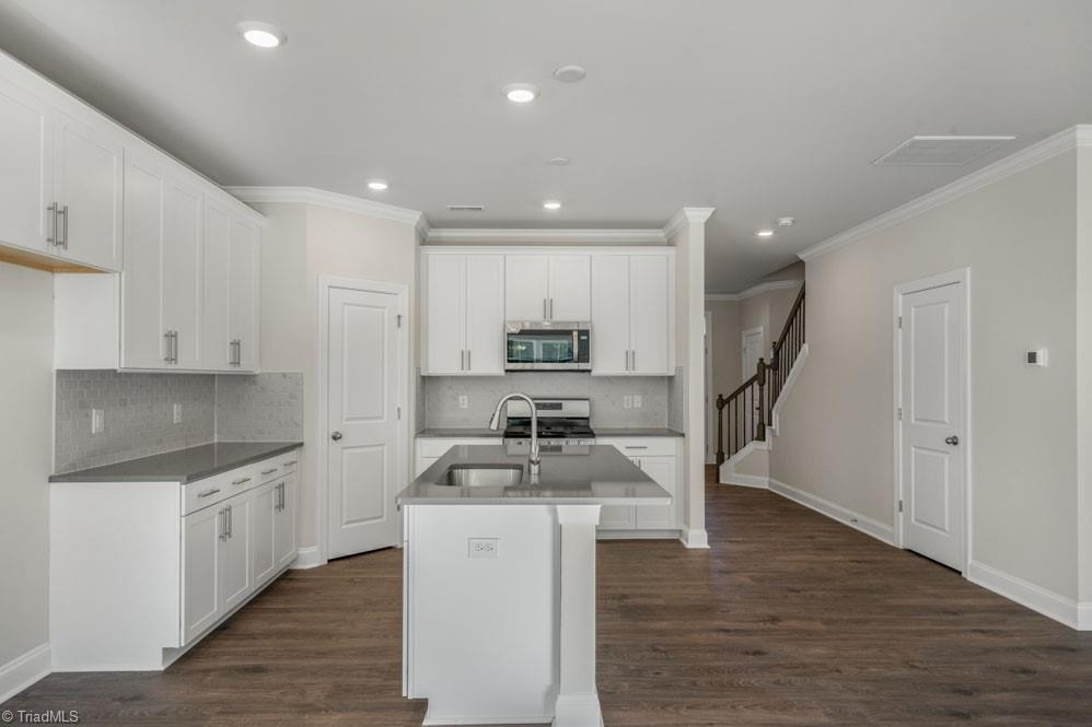 1404 Amberview Lane, Kernersville, North Carolina image 11