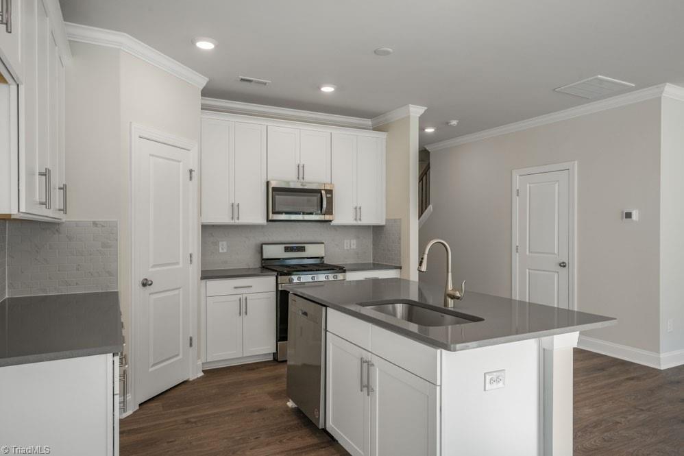 1404 Amberview Lane, Kernersville, North Carolina image 13