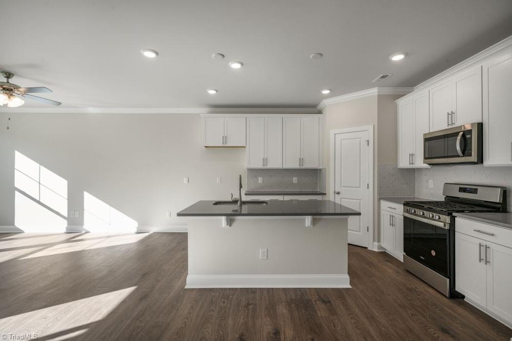 1404 Amberview Lane, Kernersville, North Carolina image 7