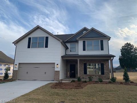 Homes For Sale - 209 Royal Pines Drive<br/> Trinity, NC 27370