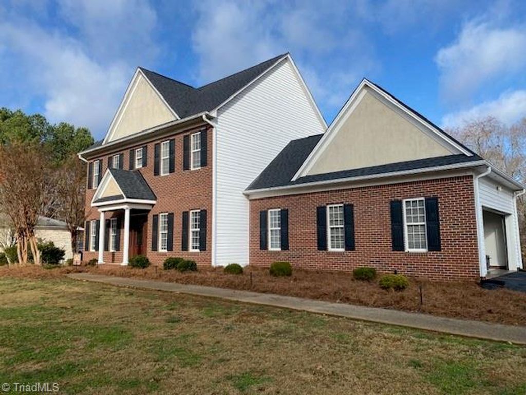 Photo of 129 Walnut Avenue, Yadkinville, NC 27055 (MLS # 1203502)