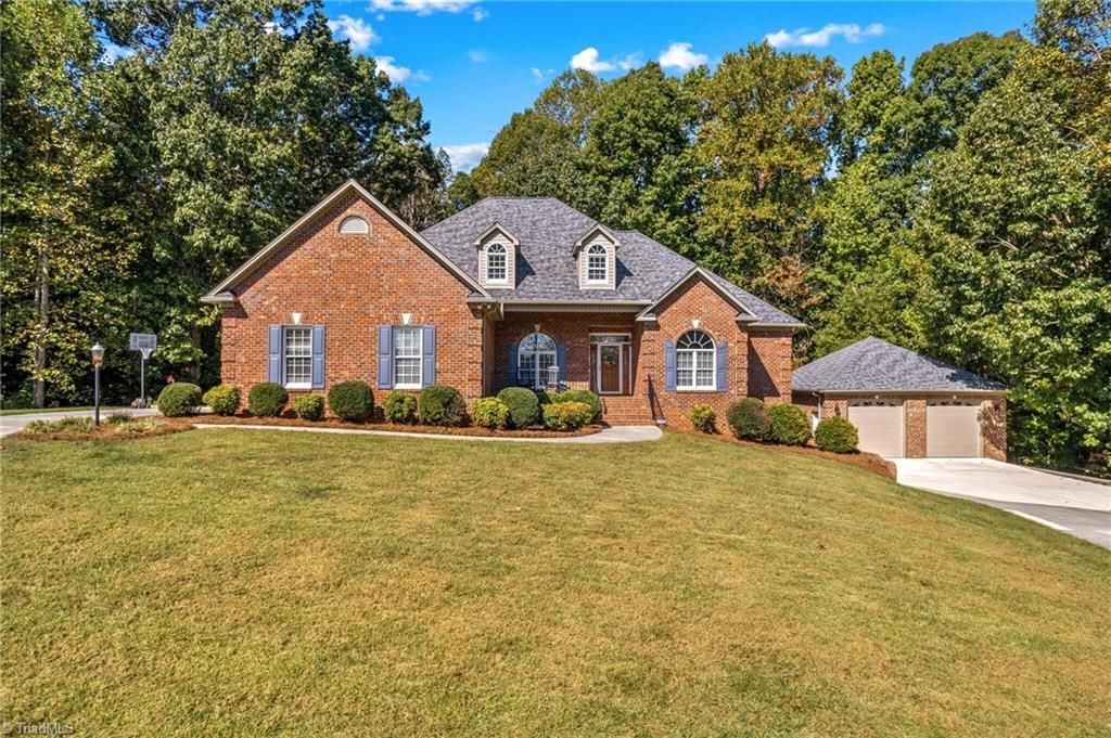 Photo of 100 Burkeview Court, Lexington, NC 27295 (MLS # 1196745)