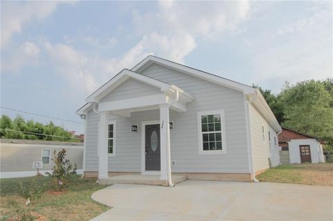 A home in Kernersville