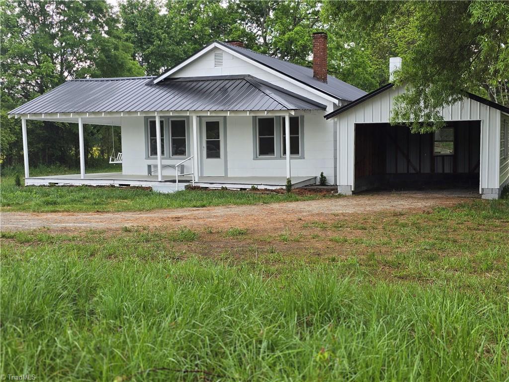2408 Wyo Road, Yadkinville, North Carolina image 5