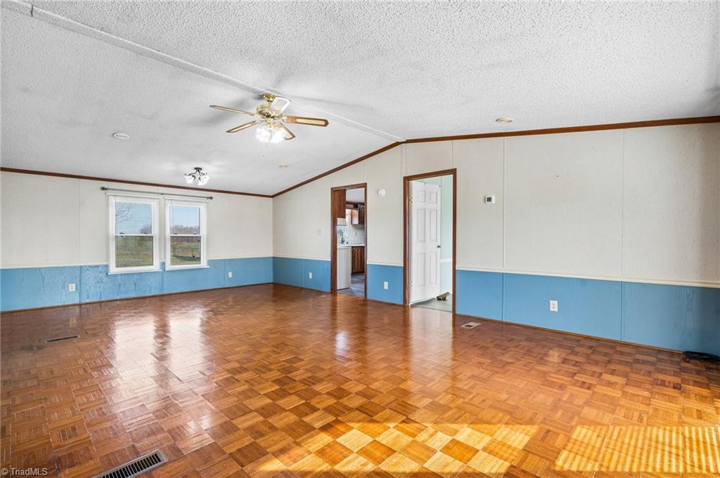 760 Tomlin Mill Road, Statesville, North Carolina image 3