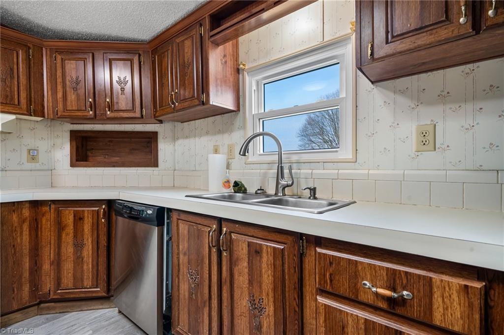 760 Tomlin Mill Road, Statesville, North Carolina image 10