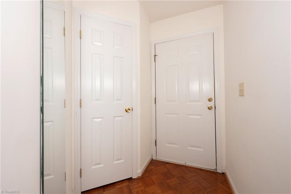 Photo of 2716 Sawgrass Court, Winston-Salem, NC 27103 (MLS # 1237003)