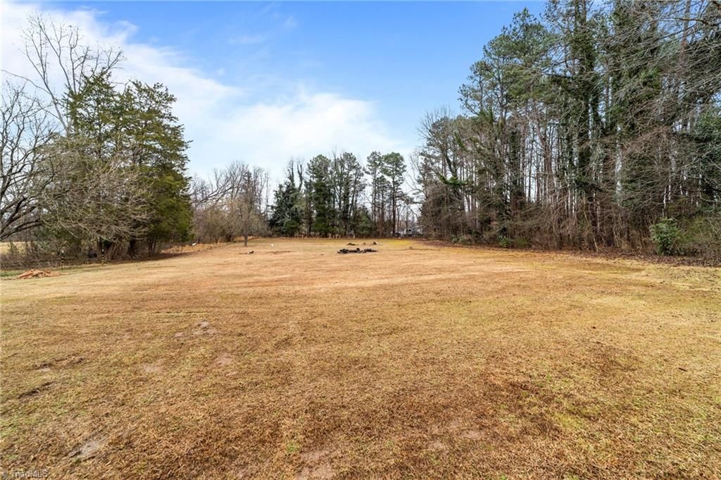 listing image 42