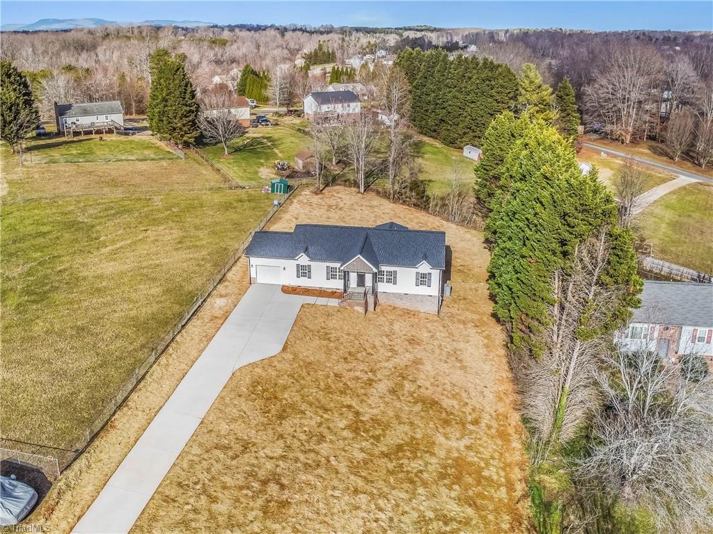 7113 Hunting Brook Court, Walkertown, North Carolina image 27