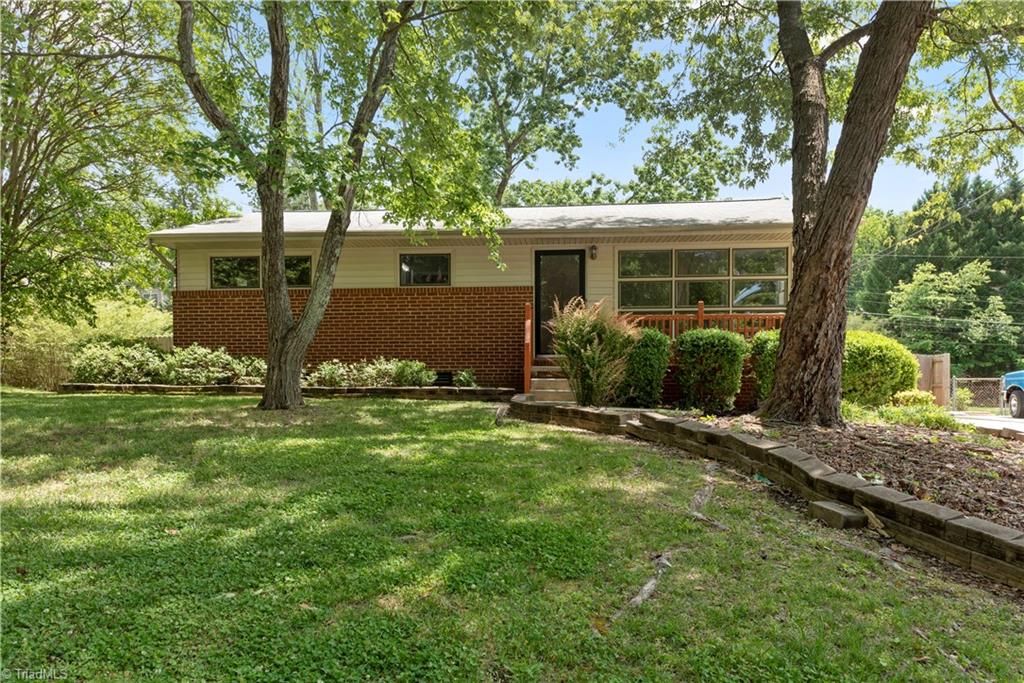 Photo 1 of 34 of 3006 Shamrock Drive house