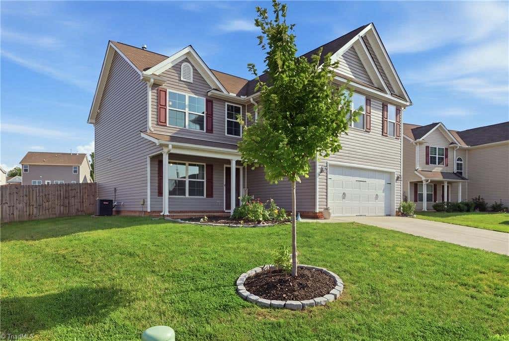 Photo of 180 Brassfield Drive, Burlington, NC 27217 (MLS # 1231605)