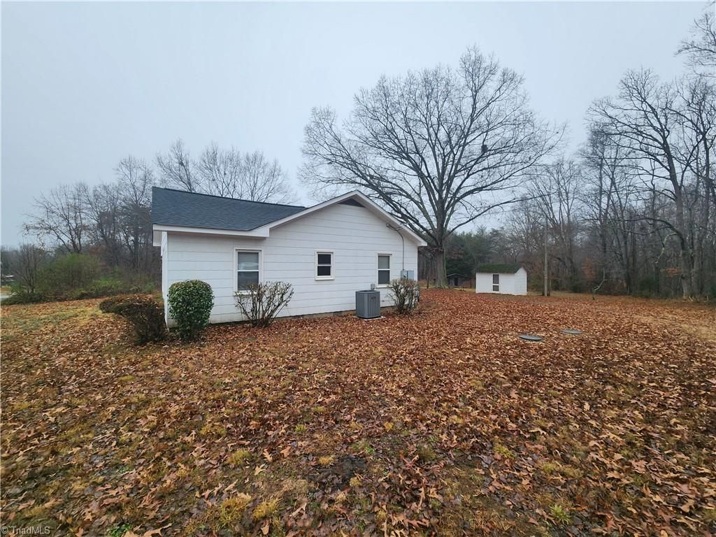 Photo of 254 Landreth Road, Madison, NC 27025 (MLS # 1203849)