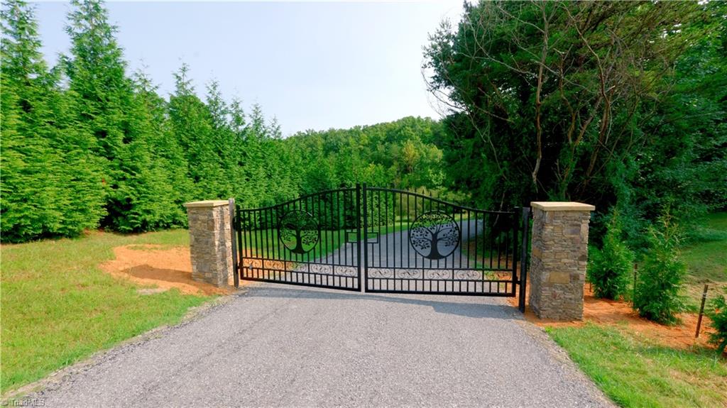 7 & 8 Mountain View Road, King, North Carolina image 9
