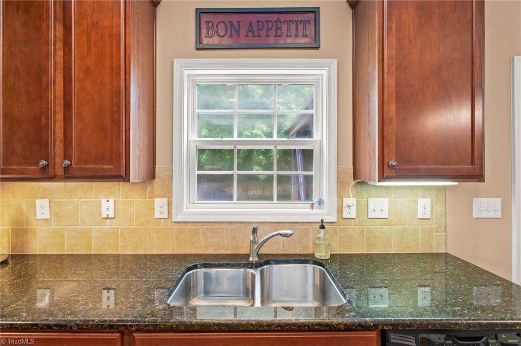 3941 Stafford Run Court, High Point, North Carolina image 17